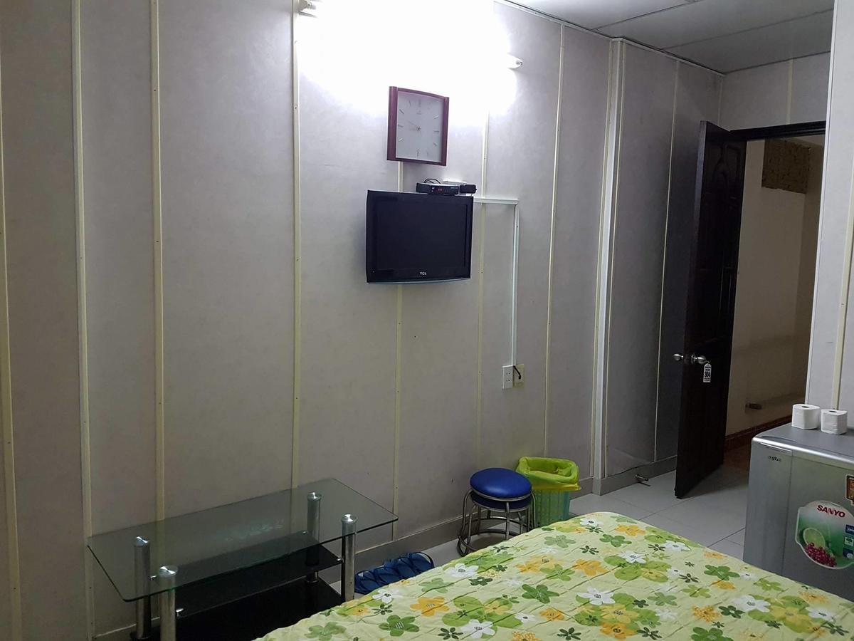 Hoang Long Hotel Airport Хошимин Экстерьер фото